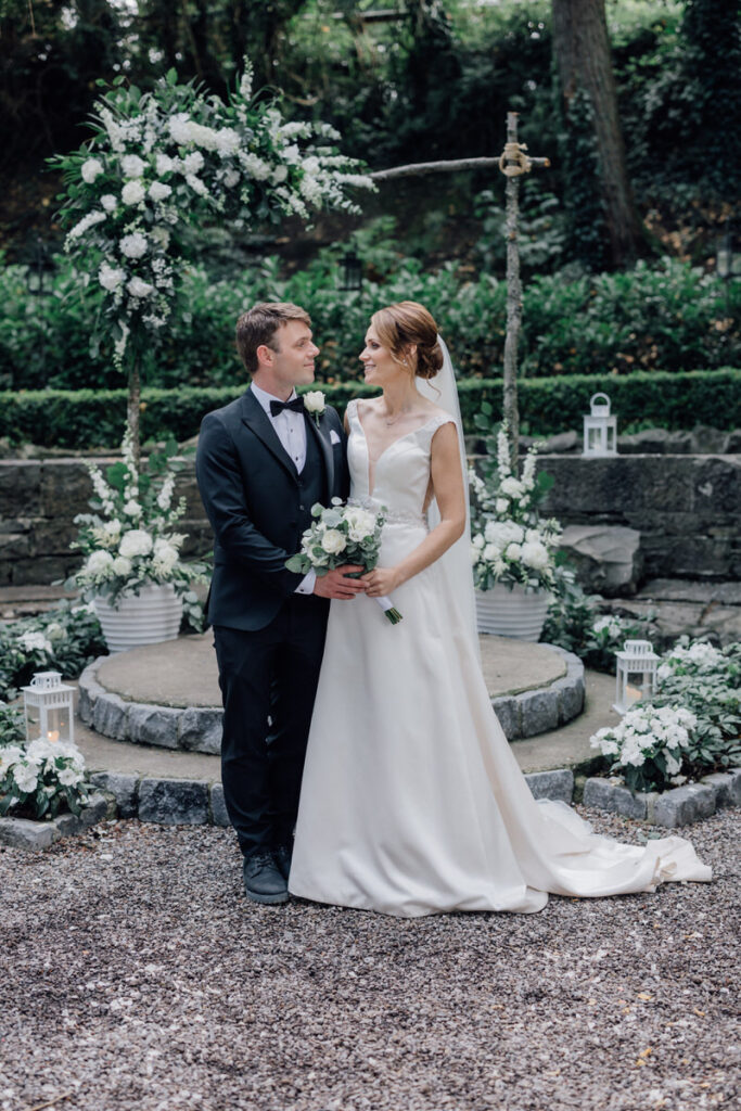 outdoor-ceremony-station-house-meath