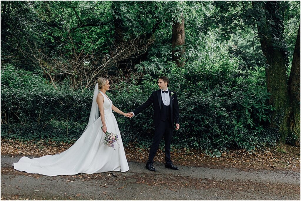 wedding-photos-artramon-house-wexford-outdoors-in-rain