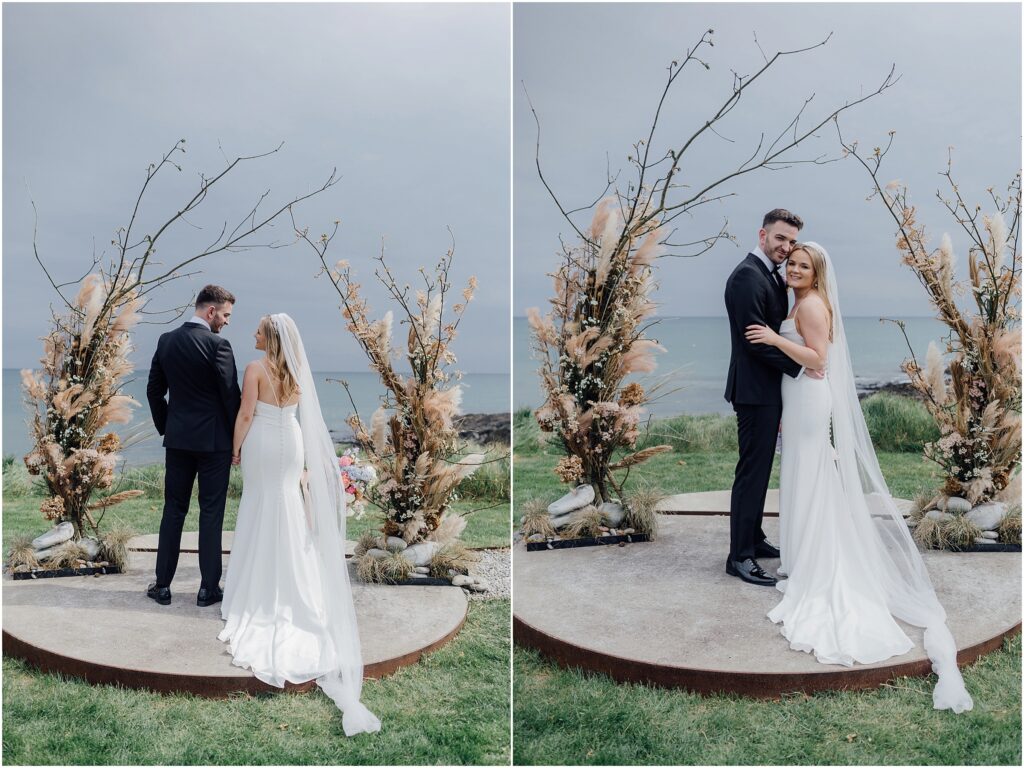 Photos-by-the-beach-with-bride-groom-flower smith studio-flowers