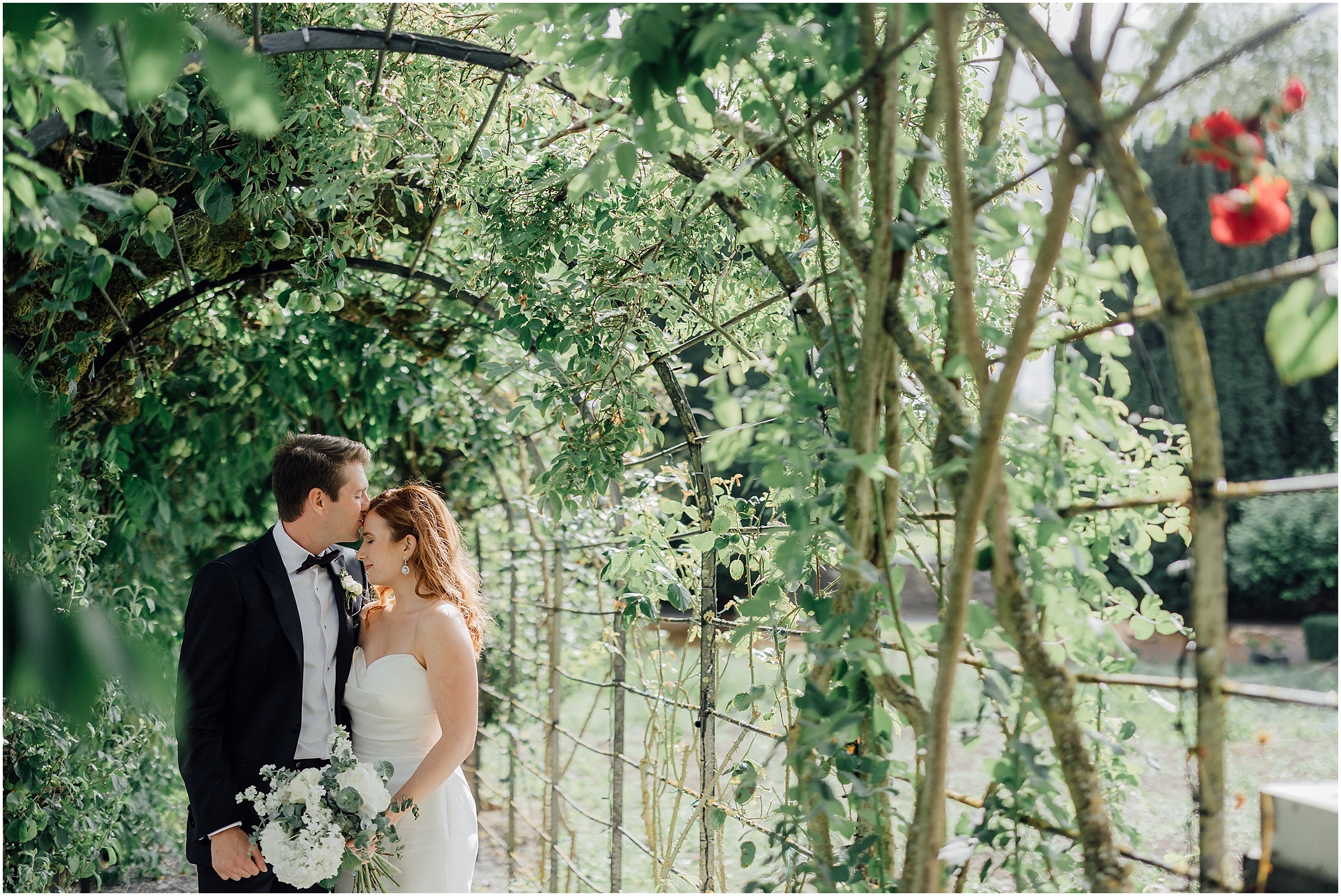 wedding-reception-at-kilkea-castle-wedding-photographer