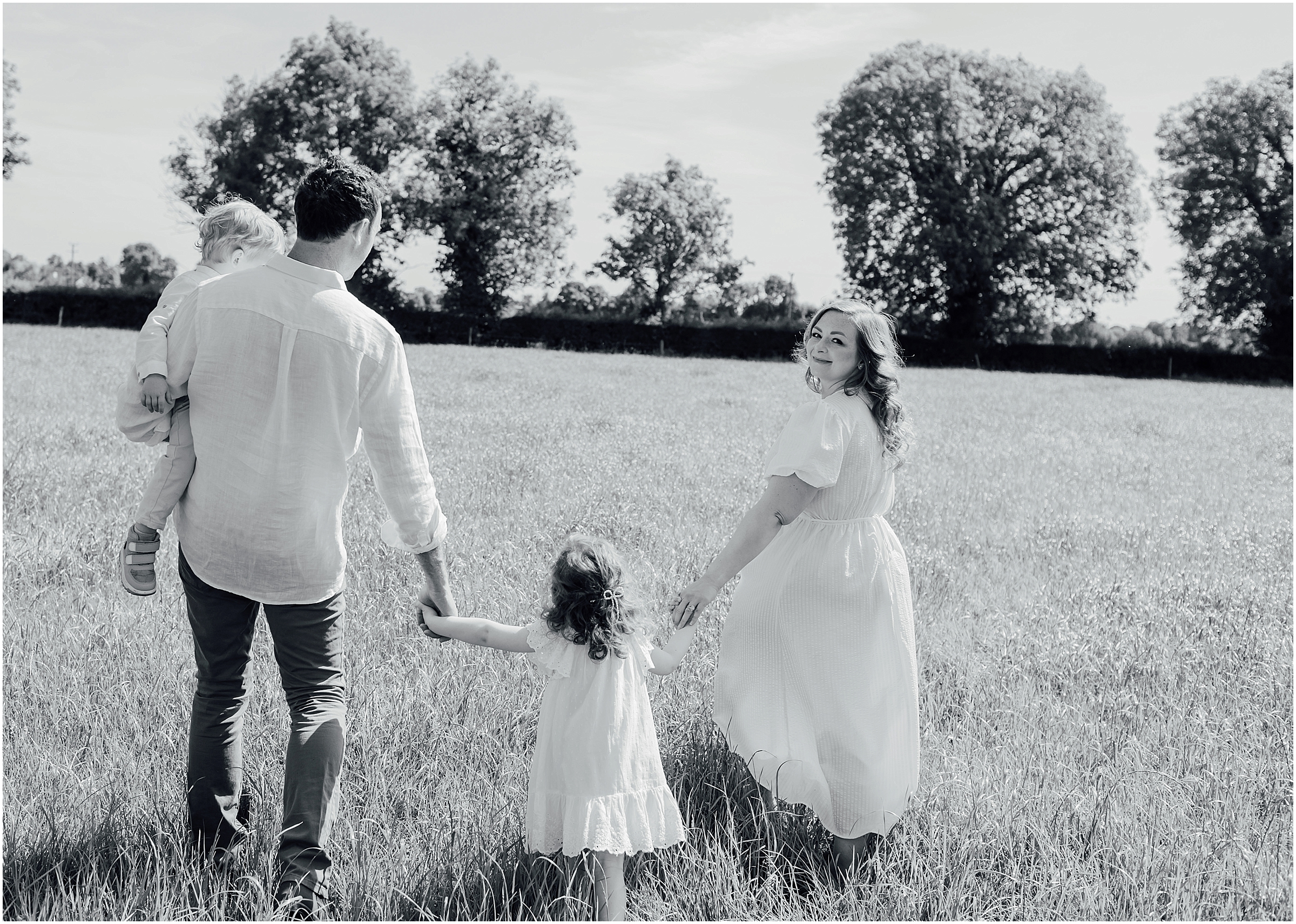 Tipperary-family-photographer-at-home-photshoot