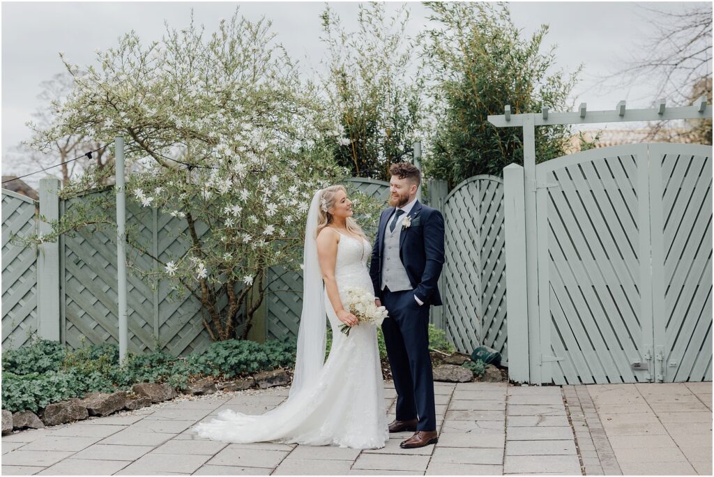 gardens-at-newpark-for-wedding-photos